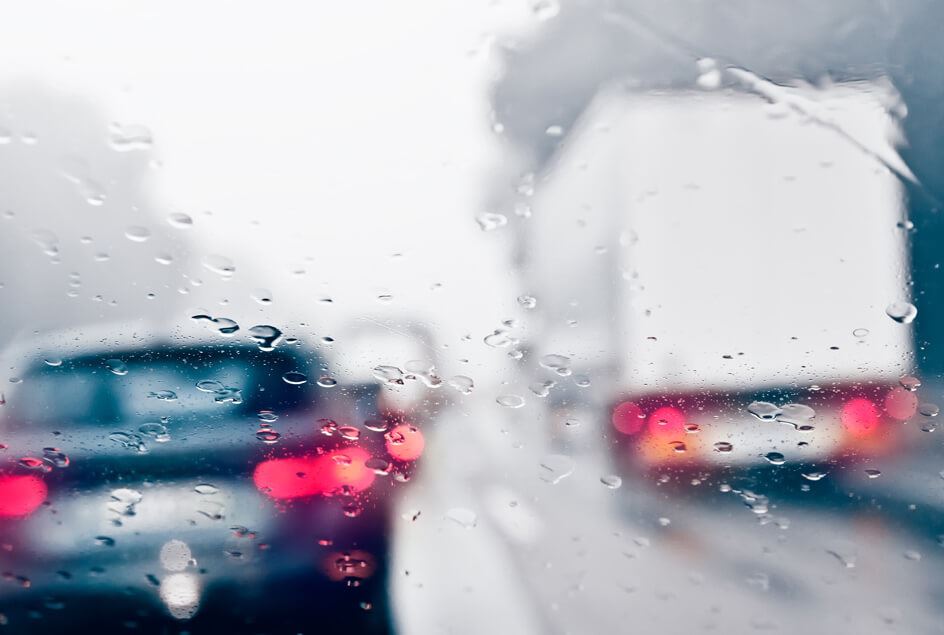 driving-in-rain